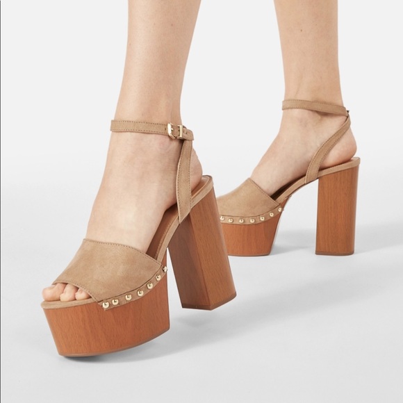 NWT Shoe Dazzle Platform Sandals in Size 10 - Picture 5 of 8